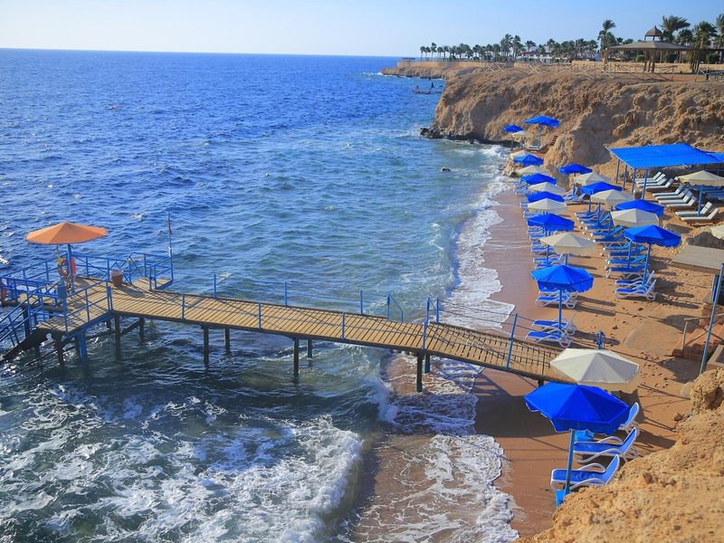 Club Reef Resort 14