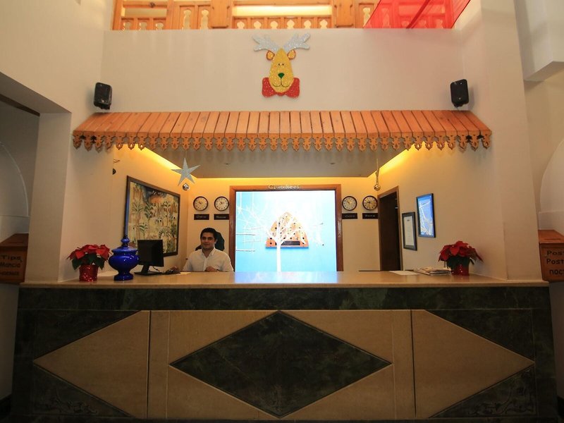 Club Reef Resort 23