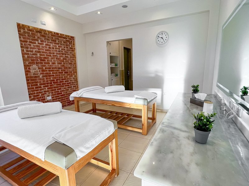 Club Reef Resort 49