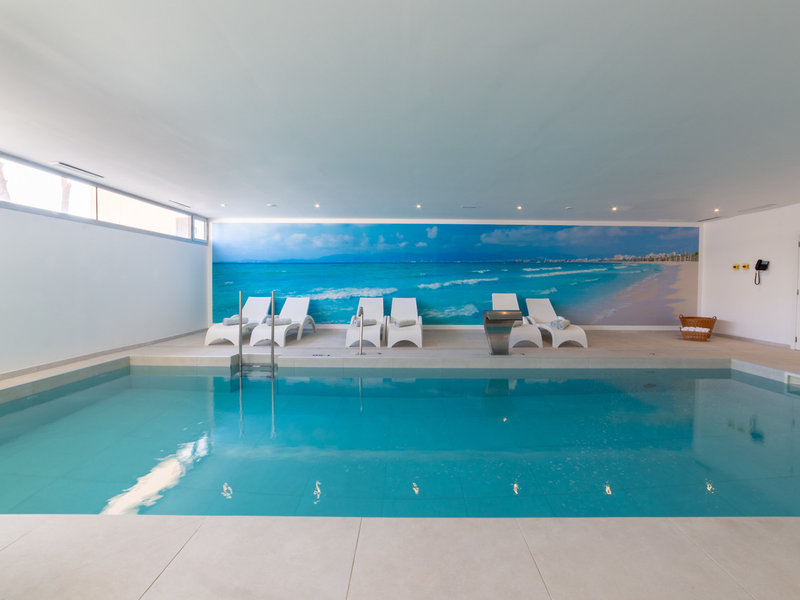 Reverence Life Hotel 11