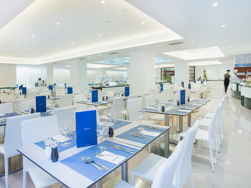 Reverence Life Hotel 14