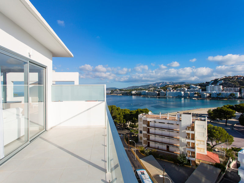 Reverence Life Hotel 22