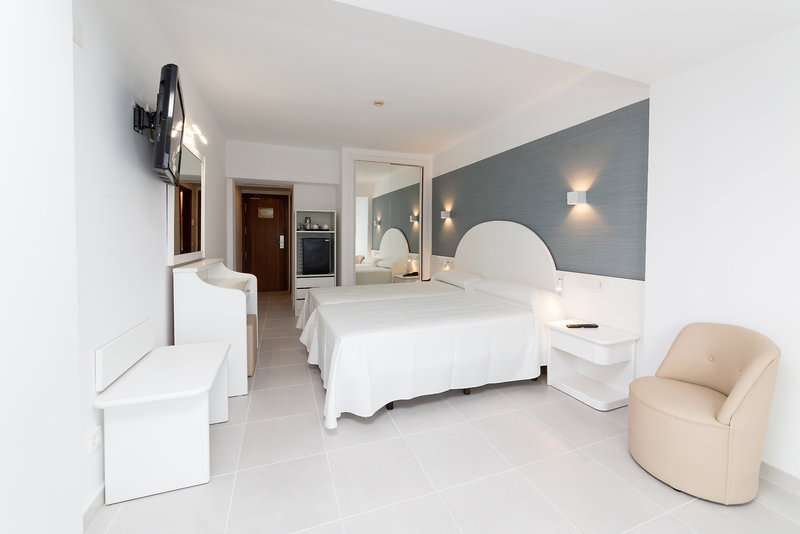 Reverence Life Hotel 10