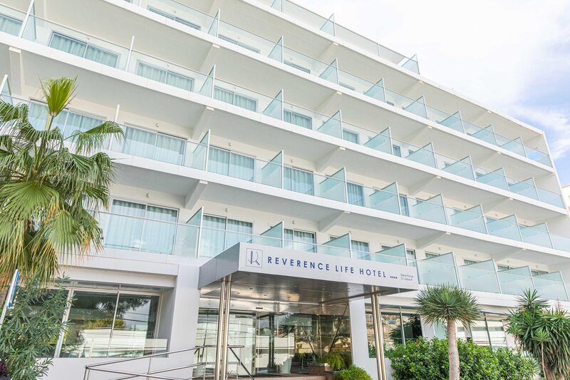 Reverence Life Hotel 21
