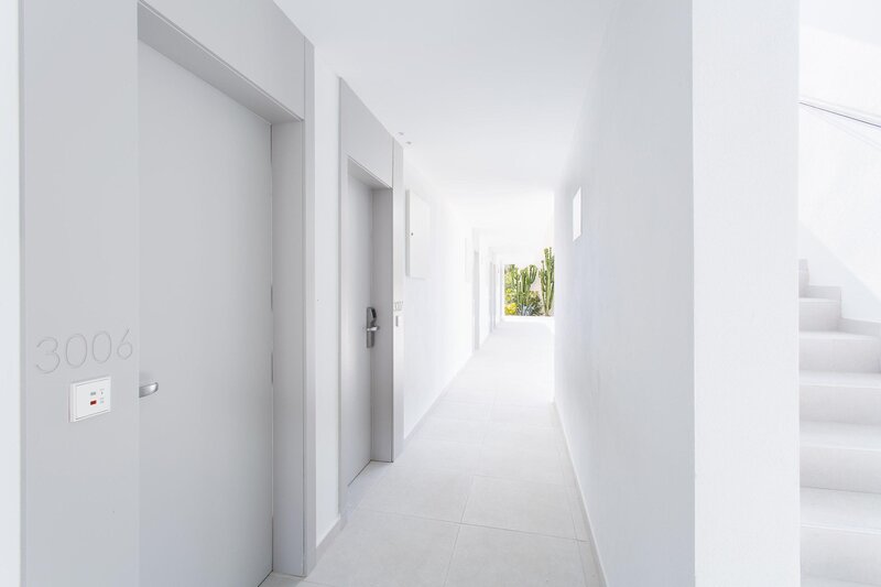 Reverence Life Hotel 36