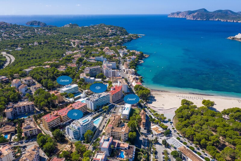 Reverence Life Hotel 46