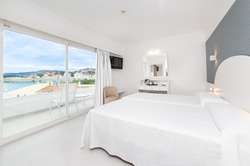 Reverence Life Hotel 81