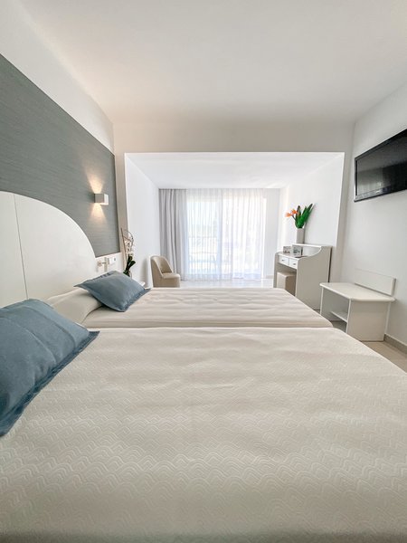 Reverence Life Hotel 83