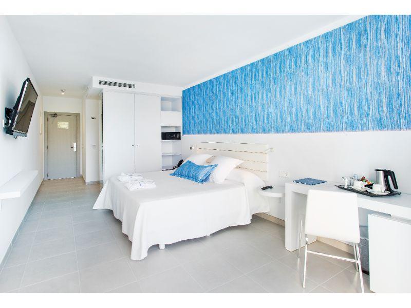 Reverence Life Hotel 14