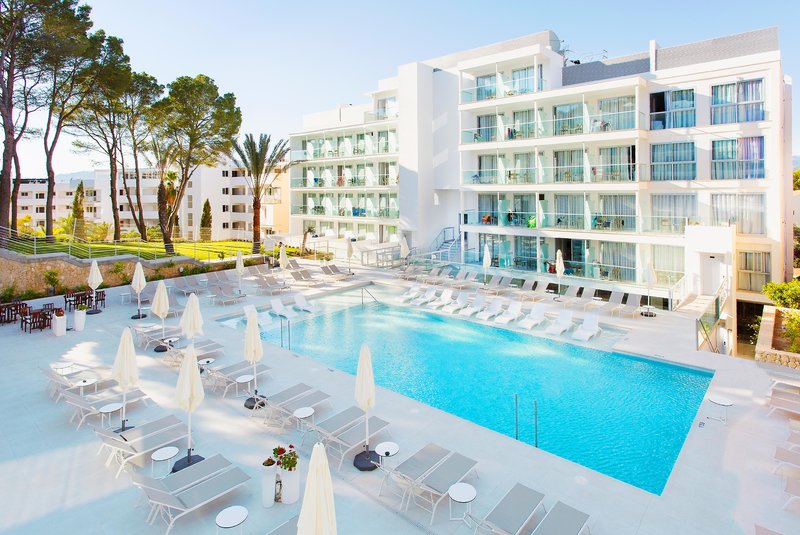 Reverence Life Hotel 19