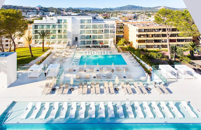 Reverence Life Hotel 20