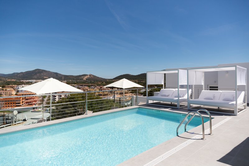 Reverence Life Hotel 56