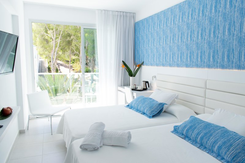 Reverence Life Hotel 65