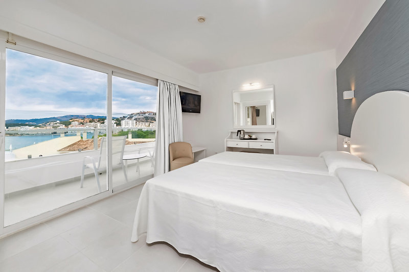 Reverence Life Hotel 10
