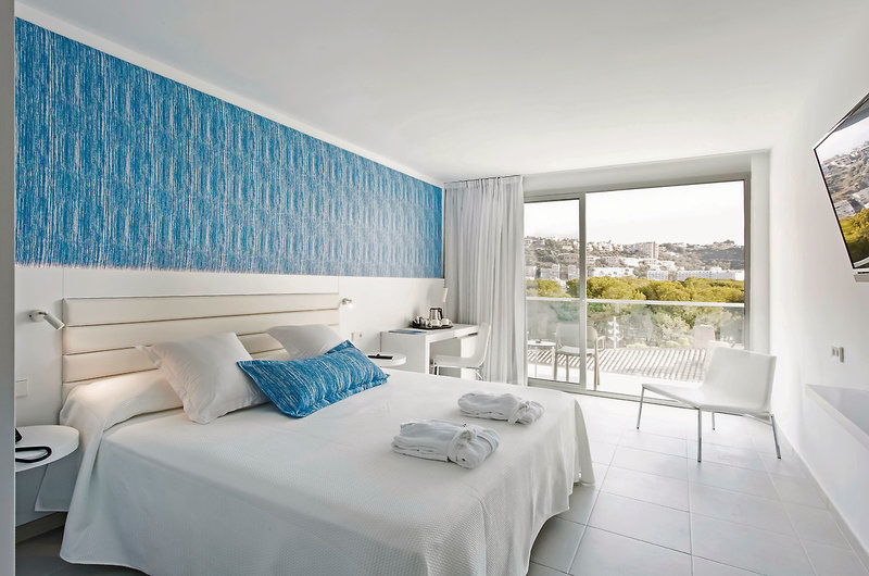 Reverence Life Hotel 12
