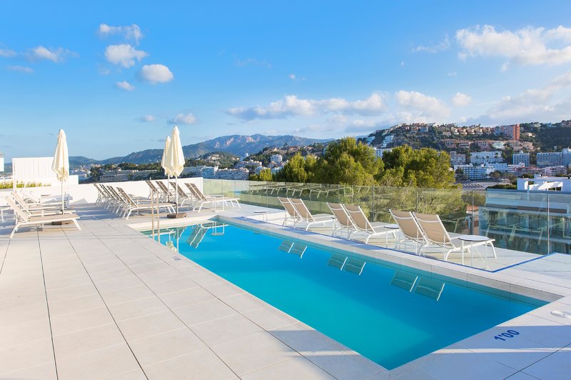 Reverence Life Hotel 54