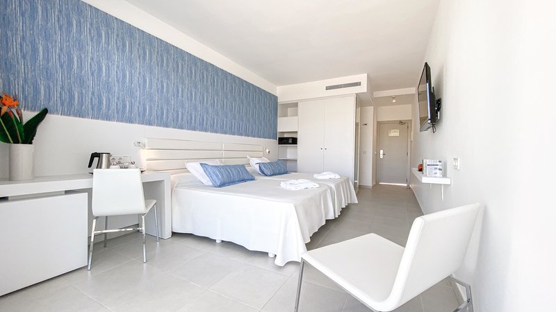 Reverence Life Hotel 90