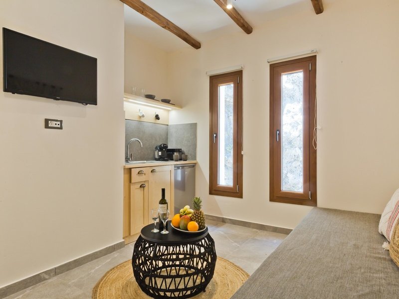 Ypsilos Beach Suites Adults only 9