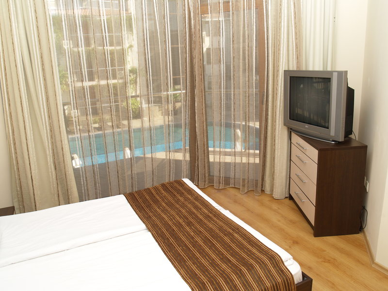 Laguna Beach Resort & Spa 12