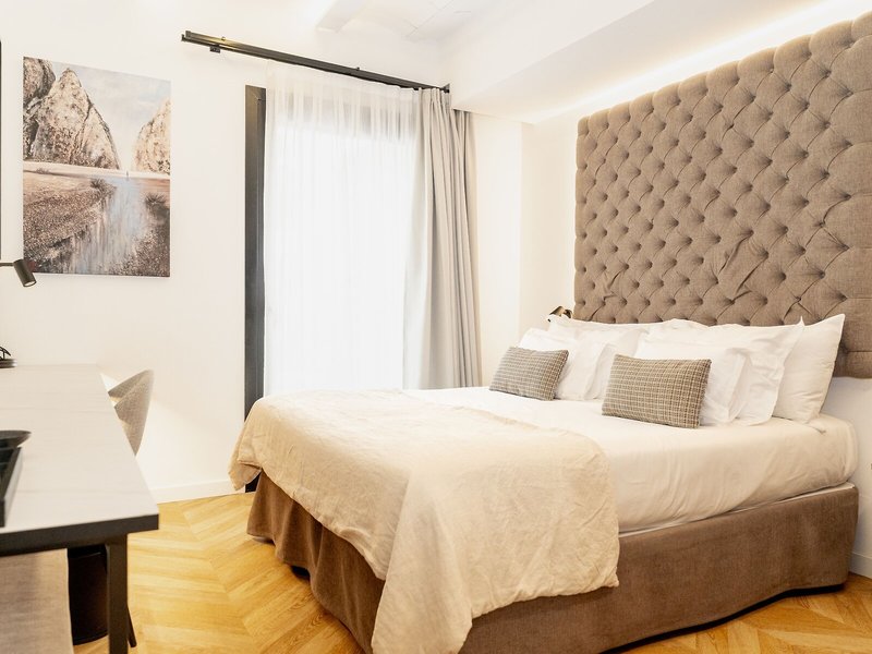 Boutique Hotel Petit Montisión 16 - Room Example