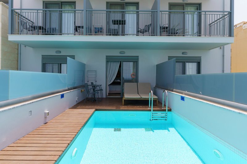 Aegean Pearl 40