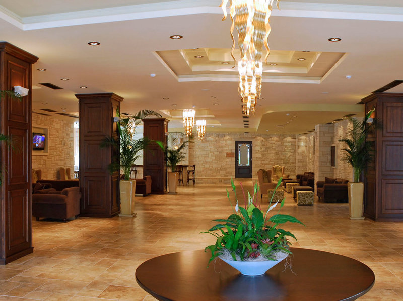 Cactus Royal Spa & Resort 4