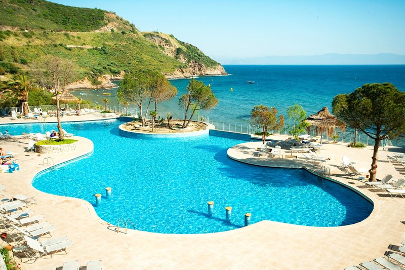 Aria Claros Beach & Spa Resort 2 - Outdoor Pool
