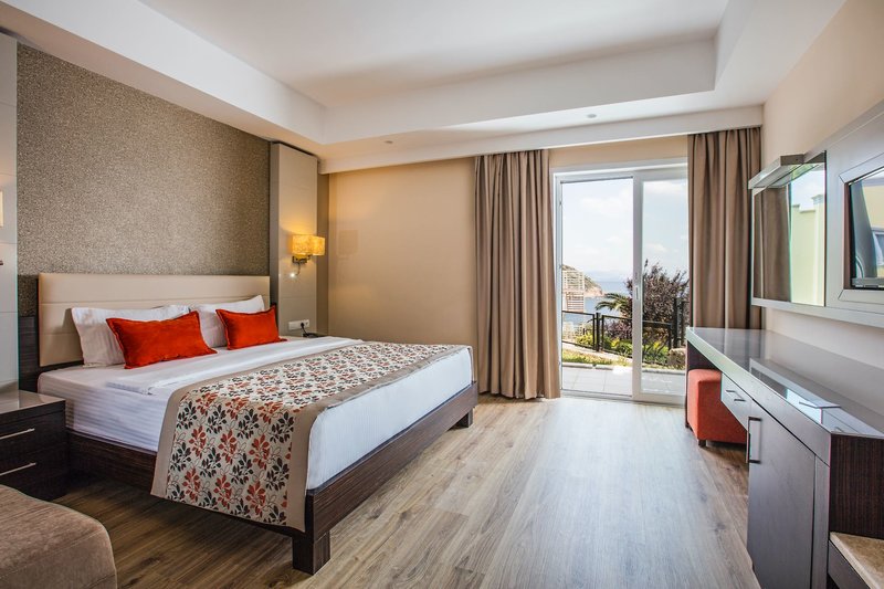 Aria Claros Beach & Spa Resort 8 - Room Example