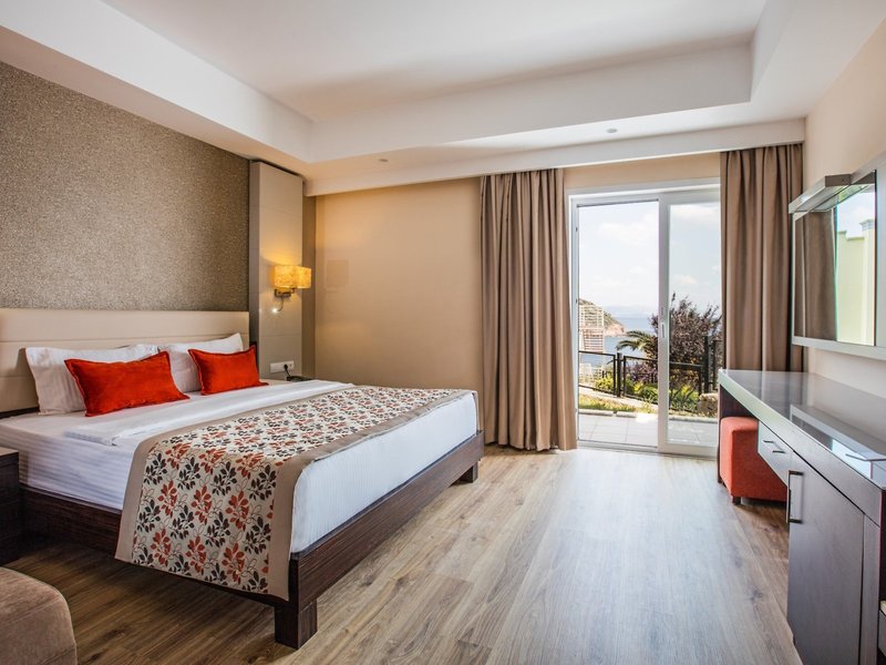 Aria Claros Beach & Spa Resort 41