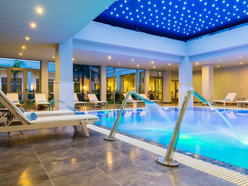 Apollo Blue Hotel 9