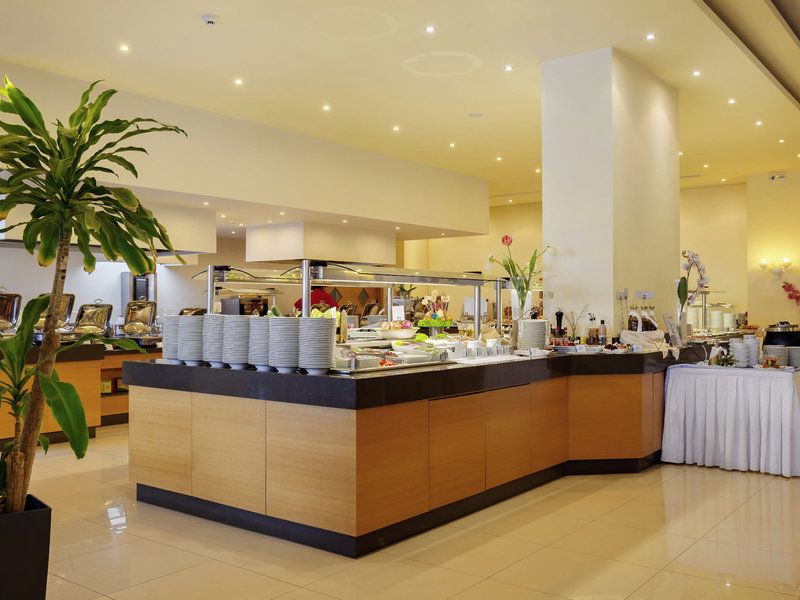 Apollo Blue Hotel 23