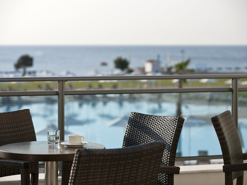 Apollo Blue Hotel 24