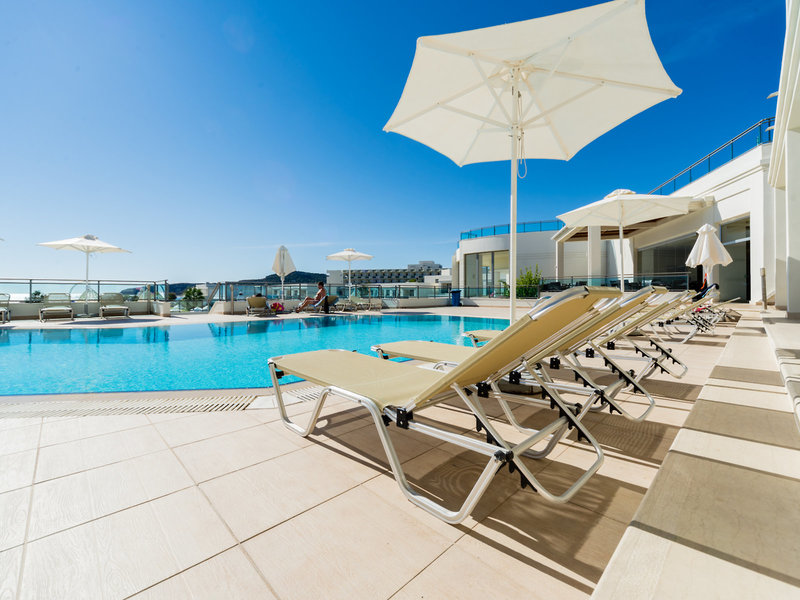 Apollo Blue Hotel 42