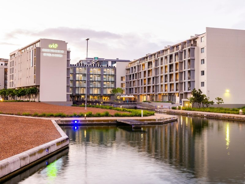 aha Harbour Bridge Hotel & Suites 1