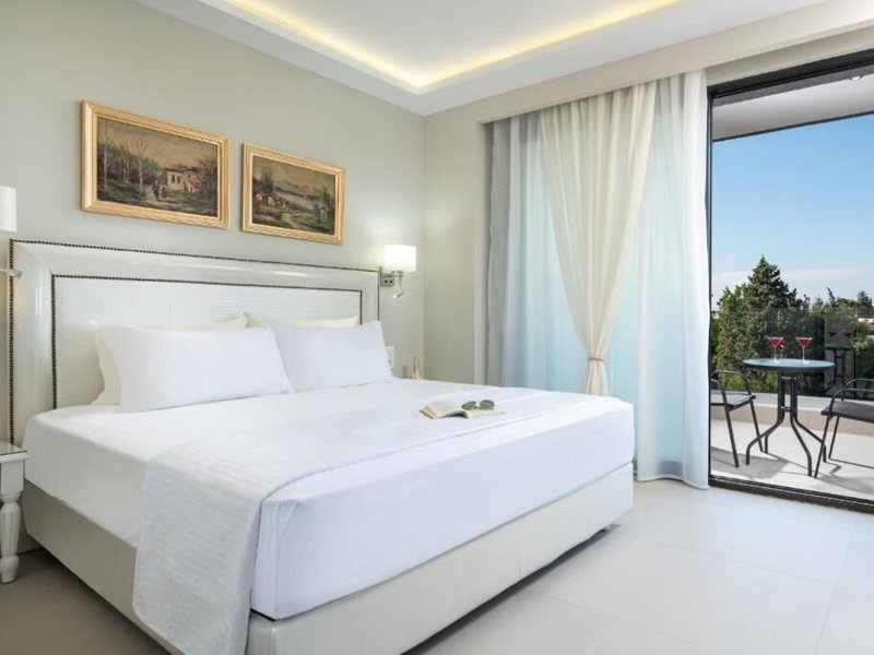 The Light Blue Hotel 12