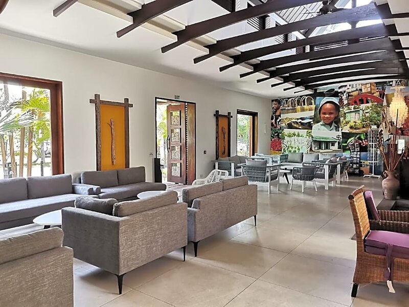 Laguna Beach Hotel & Spa 8