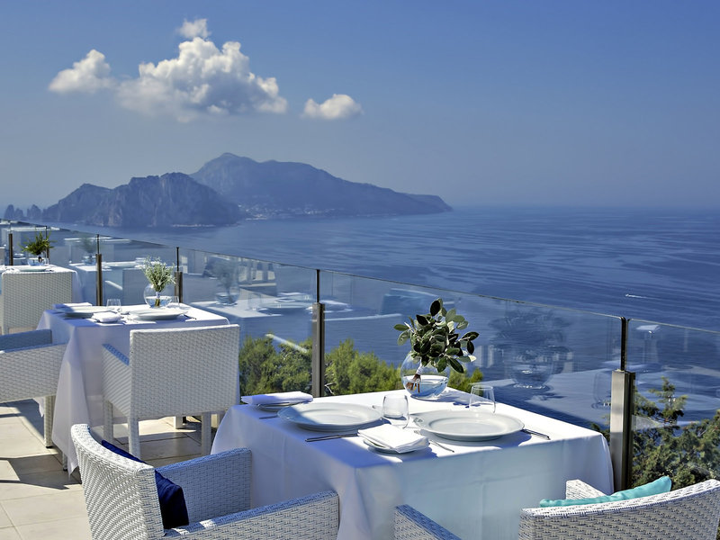 Relais Blu 6