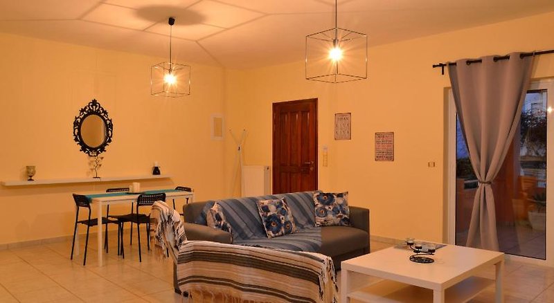 Sofoklis Apts 14