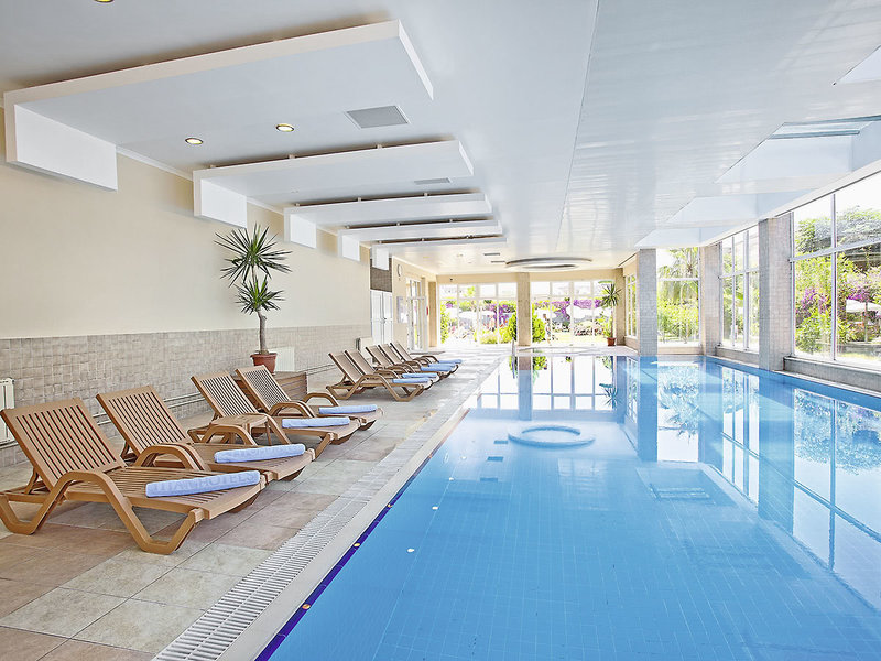 Titan Select Hotel 5