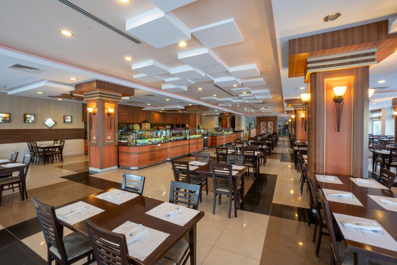 Titan Select Hotel 24