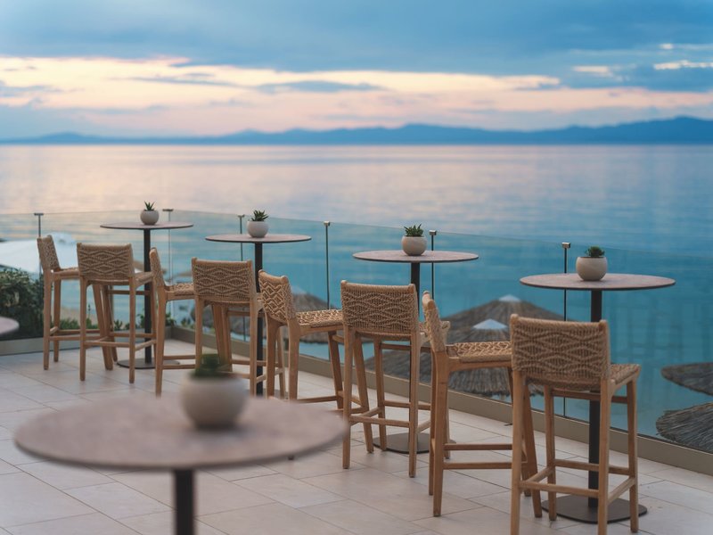 Pella Beach Grecotel Premium Resort 8