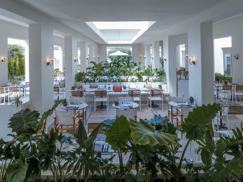 Pella Beach Grecotel Premium Resort 16