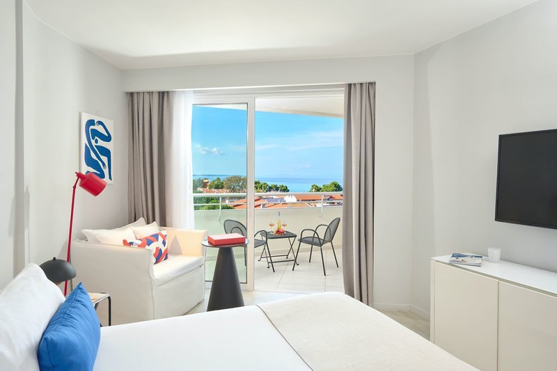 Pella Beach Grecotel Premium Resort 32
