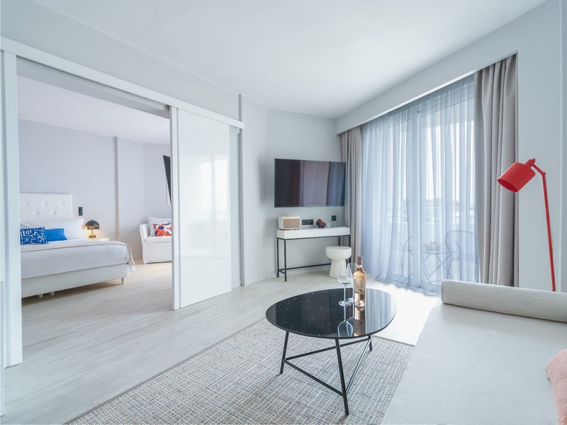 Pella Beach Grecotel Premium Resort 43