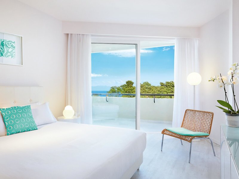 Pella Beach Grecotel Premium Resort 16