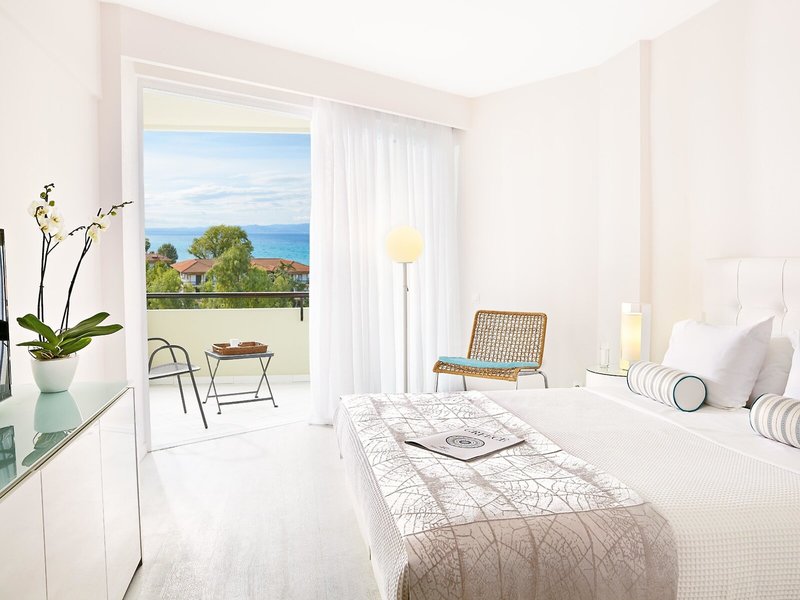Pella Beach Grecotel Premium Resort 22