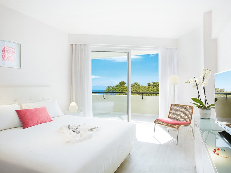 Pella Beach Grecotel Premium Resort 24