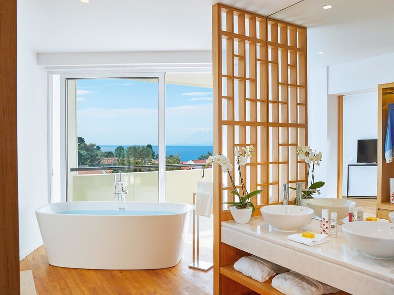 Pella Beach Grecotel Premium Resort 34