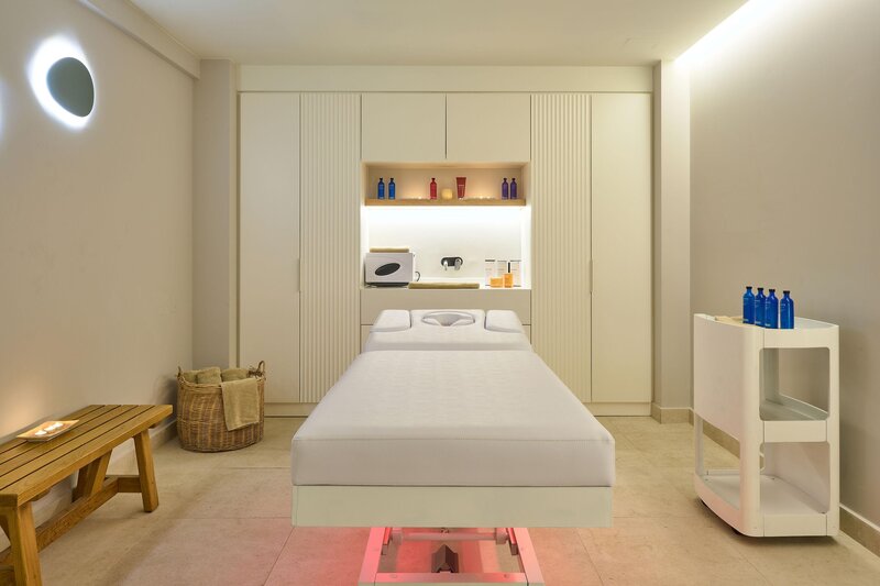 Domes Noruz Kassandra 128