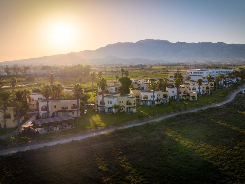 Grecotel Casa Paradiso 1